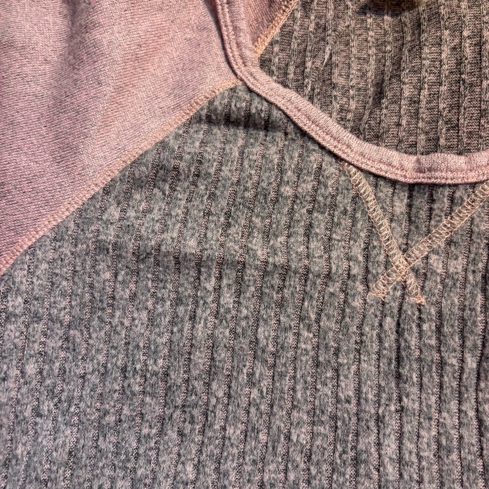 Lucky Brand Top Medium Pink Gray Heathered Knit Long Sleeve Ribbed Cozy Stretch - Picture 10 of 14
